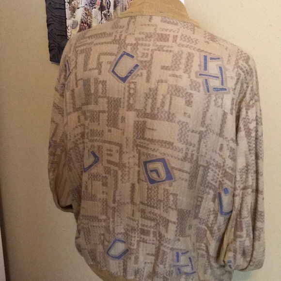 Sweater - Picture 3 of 5